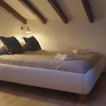 Appartement Mansarda Laurent Parme