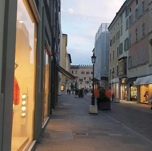 Apartman Mansarda Laurent *